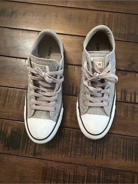 Converse Brown/Gray Low Top Sneakers